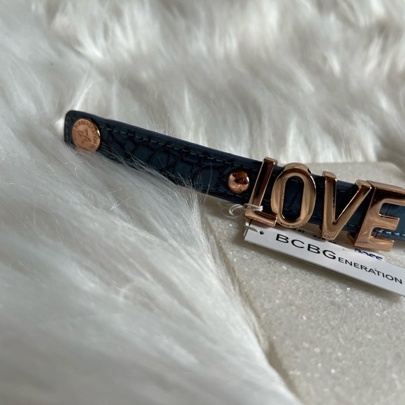 ✔️NWT BCBGeneration Blue Love Bracelet - Picture 5 of 7